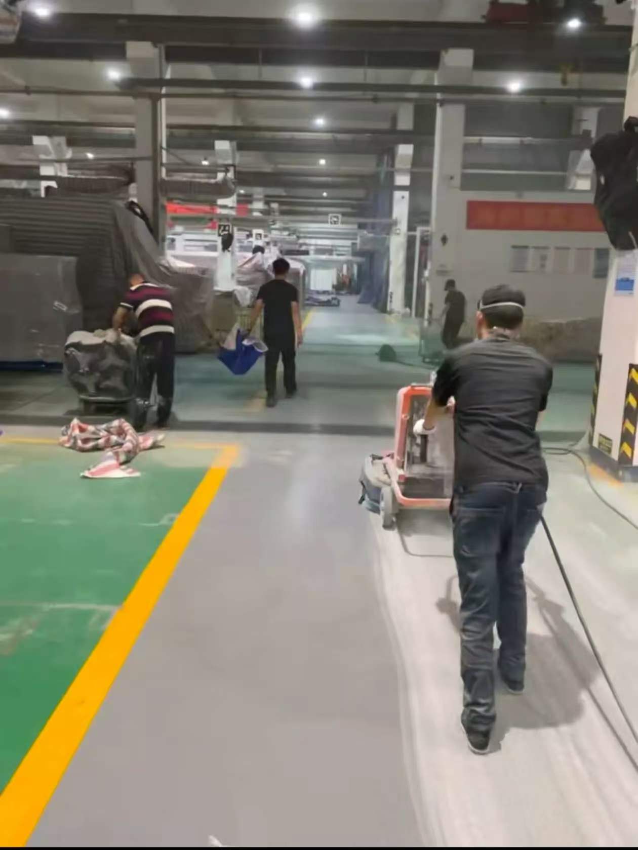 川仪股份工业车间聚氨酯超耐磨地坪完工实景